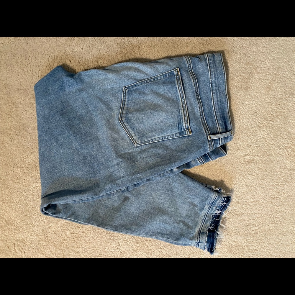 Ann Taylor LOFT raw hem ankle length jeans 34/18